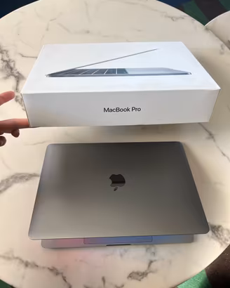 MacBook Pro 13"