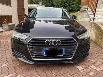 Audi A4 avant  TDI 2.0 business 2017