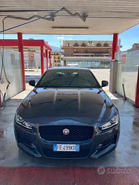 Jaguar XE 2.0d R-Sport - 180CV - Cambio Automatico