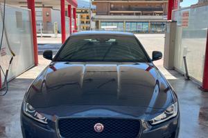 Jaguar XE 2.0d R-Sport - 180CV - Cambio Automatico