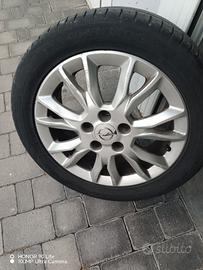 4 cerchi originale con gomme 205 50 r16 