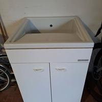 Lavatoio in ceramica con mobile marca Geromin 