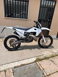 Husqvarna tc 125 TARGATO