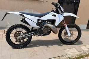 Husqvarna tc 125 TARGATO