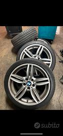 Gomme e cerchi estive bmw differenziati