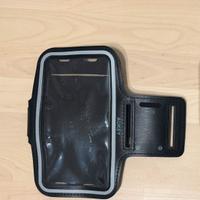 Fascia braccio sportiva AUKEY per Smartphone Nero