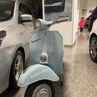 Vespa 50