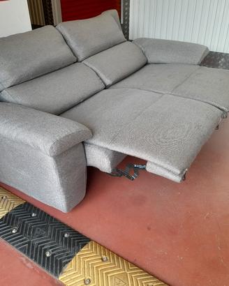 Divano relax elettrico Consegna Compresa 
