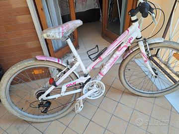 bicicletta ragazza