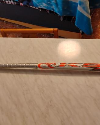 mazza da hockey su prato 