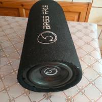 Amplificatore e subwoofer per Auto