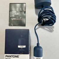 Lampada a sospensione Pantone Blu
