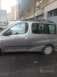 Yaris verso