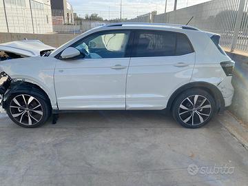 Volkswagen T-cross 1.0 Tsi Giugno 2024 ROTTAMATO