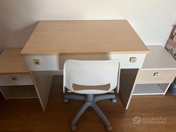 Set scrivania + sedia e 2 comodini per ragazzi