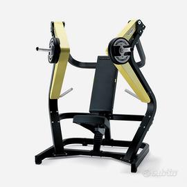 Technogym wide chest