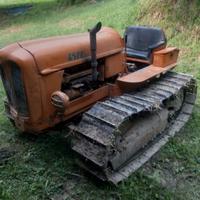 trattori cingolati 