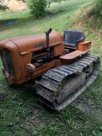 trattori cingolati 