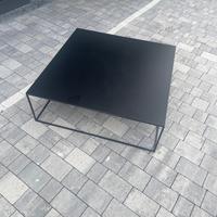 Tavolo basso in metallo, AM.PM