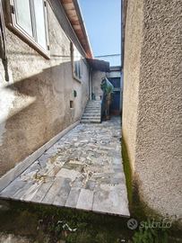 Casa indipendente quadrilocale