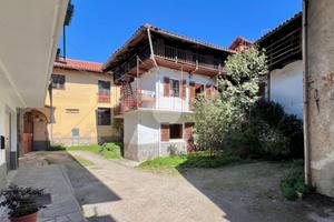 CASA SEMINDIPENDENTE A BALANGERO