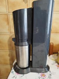 Gasatore sodastrem per fare acqua frizzante
