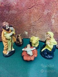 Trinità più bue e asinello in ceramica dipinta