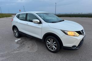 nissan qashqai 1600 130 cavalli diesel anno 2014 