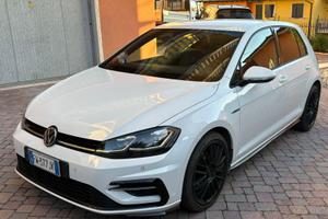 Volkswagen Golf 7.5 R-Line 1.6 TDI 115 CV DSG