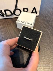 Anello Pandora con Scatola e Shopper - Come Nuovo