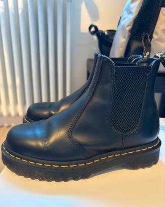 Stivali Dr. Martens modello 2976 BEX