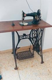 Macchina da cucire  d’epoca