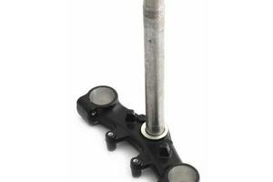 Piastra forcella inferiore Paioli per steli 35