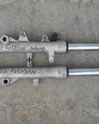 Steli forcella yamaha majesty 125 250 400