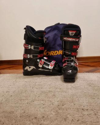 scarponi da sci uomo nordica dobermann  pro 130