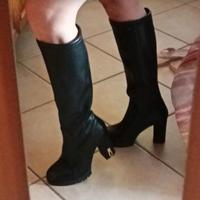 stivali al ginocchio