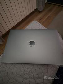 MACBOOK PRO 2020