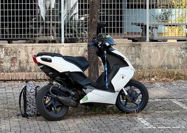 Aprilia sr50