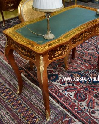 Scrittoio da centro stile Luigi XV intarsiato 97 c