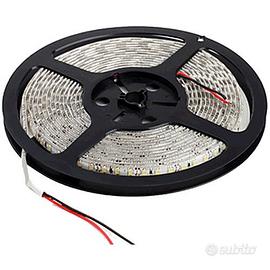 strip LED striscia da 5m siliconata