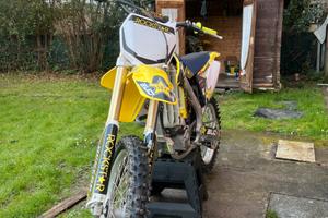 Suzuky 250 4t