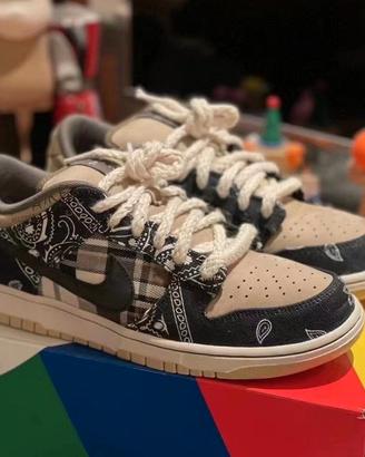Nike SB Dunk Low Travis Scott N 40.5