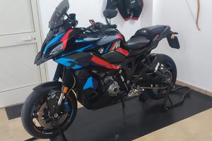 BMW M 1000 XR