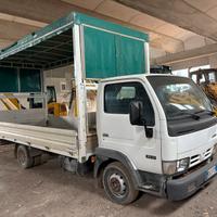 Nissan cabstar cassone lungo centina alza abbas