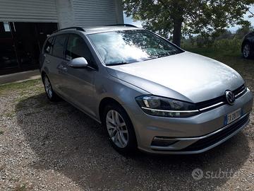 Volkswagen Golf Variant 1.6 TDI 115 CV DSG Busines