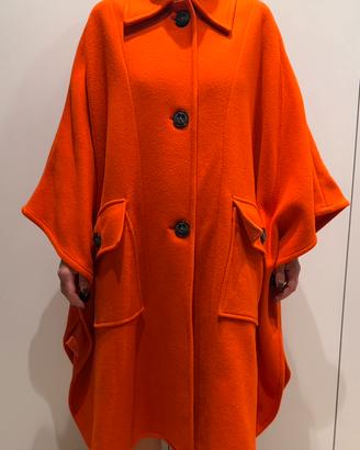 Poncho mantella Pinko