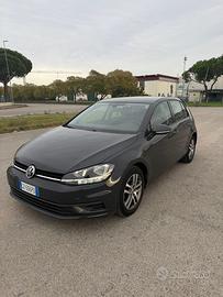 Volkswagen golf 2019