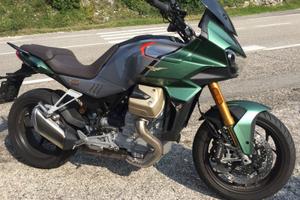 Moto Guzzi V100 Mandello S