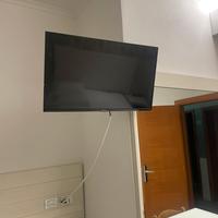 N20. Televisori strong da 32”