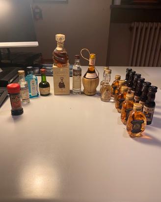 Bottiglie mignon dí liquore